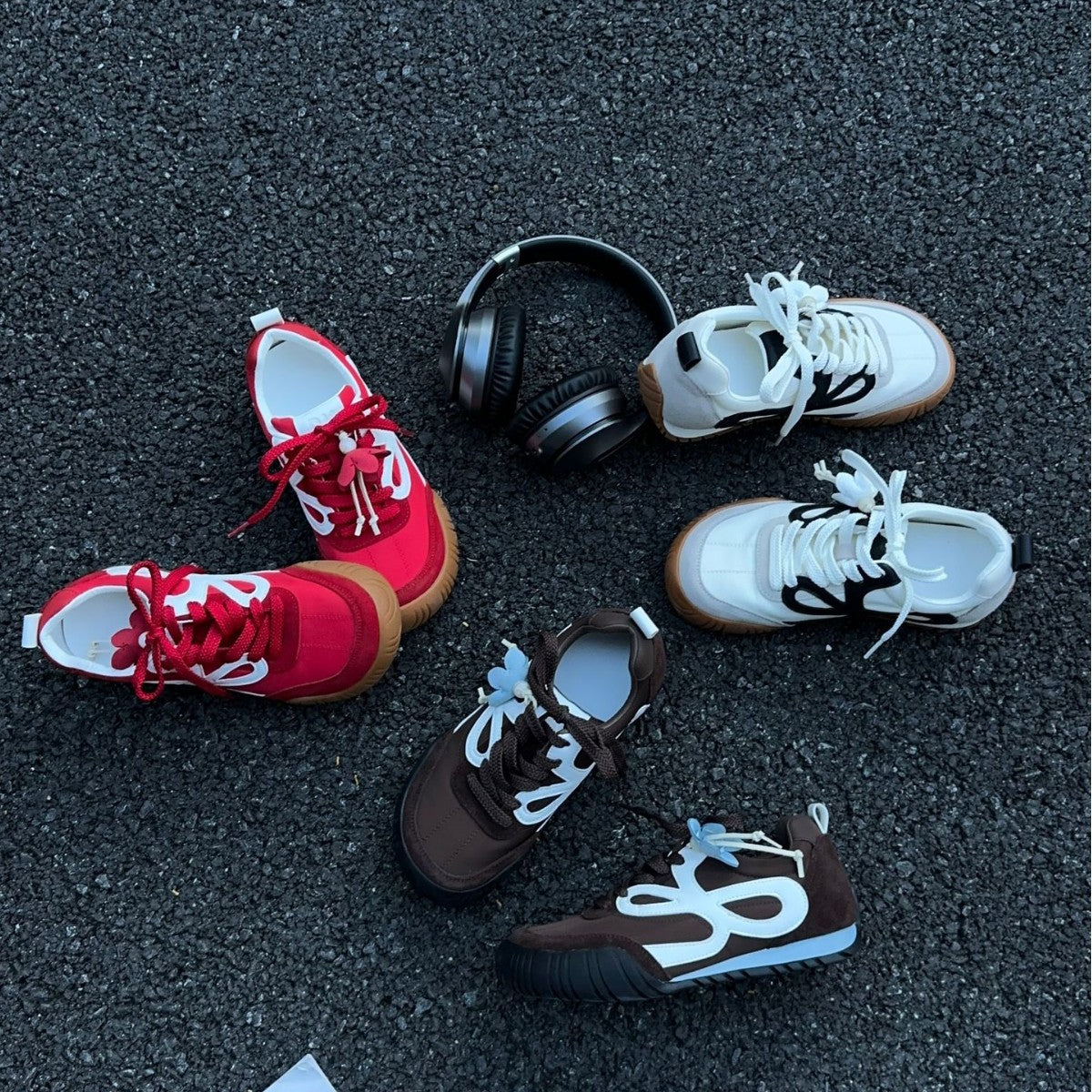 Damen Sportliche Sneakers mit hochwertiger Wildleder-Oberfläche und rutschfester Sohle
