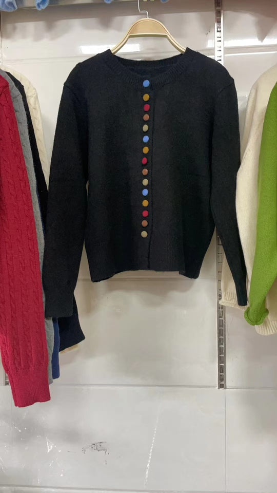Damen Strickcardigan mit bunten Knopfdetails und angenehmer Passform R&B