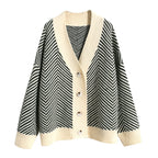 Damen Strickjacke mit modernem Zickzackmuster und kuscheligem Material R&B