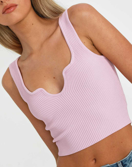Damen Crop-Top mit Wellen-Ausschnitt und feiner Rippstruktur R&B