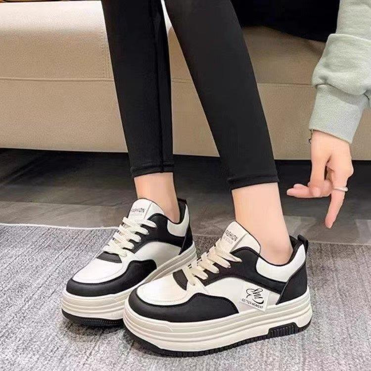 Damen Sportliche Lauf-Sneaker mit modischem Design und dämpfender Sohle