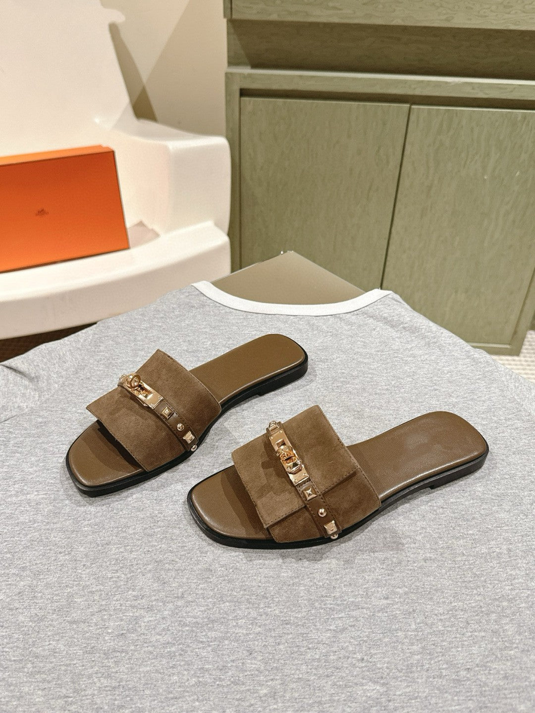 Damen elegante Sandalen mit verziertem Riemendesign R&B