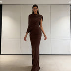 Damen Elegantes Maxikleid mit asymmetrischen Drapierungen und figurschmeichelndem Schnitt R&B