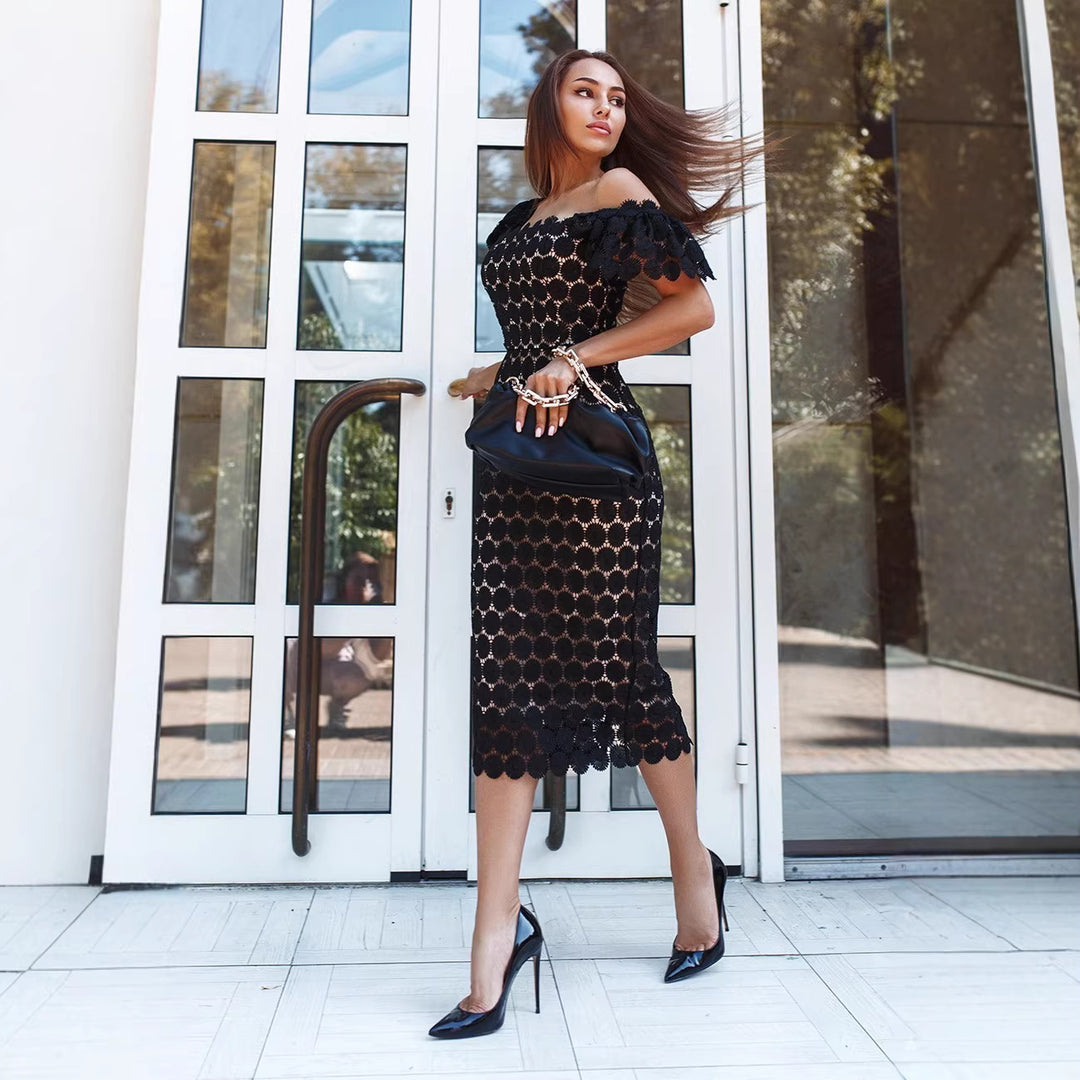 Damen Figurbetontes Spitzenkleid mit schulterfreiem Design und voluminösen Puffärmeln R&B