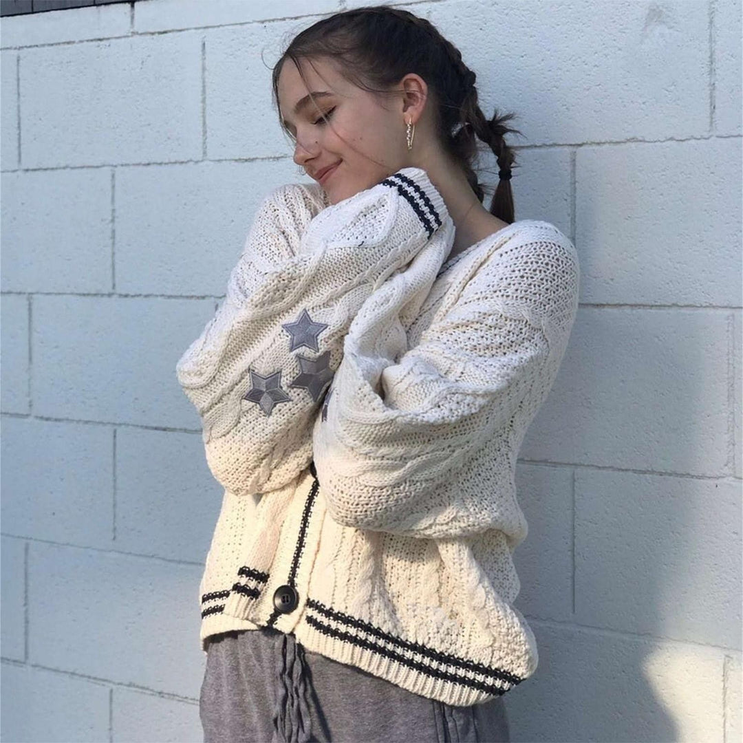 Damen Strickjacke mit Zopfdetails und Kontraststreifen R&B