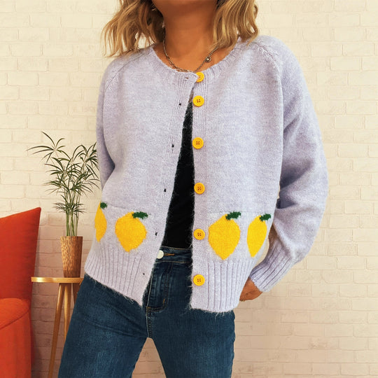 Damen Strickjacke mit fruchtigem Motiv und Knopfdetails R&B