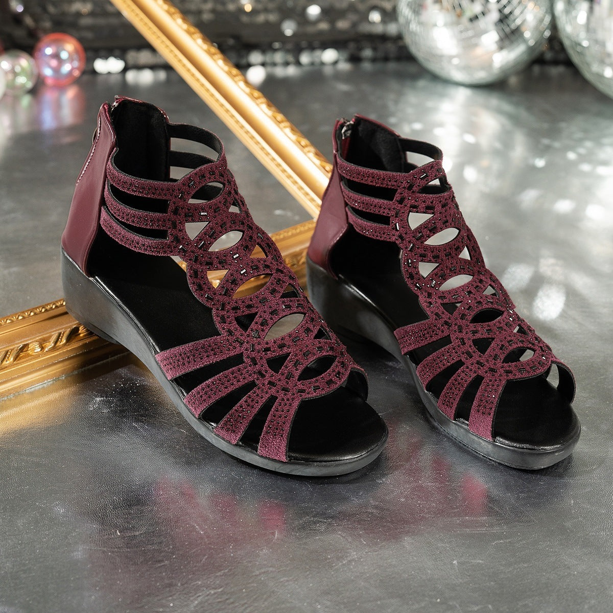 Damen Elegante Plateau-Sandalen mit modischen Riemen R&B
