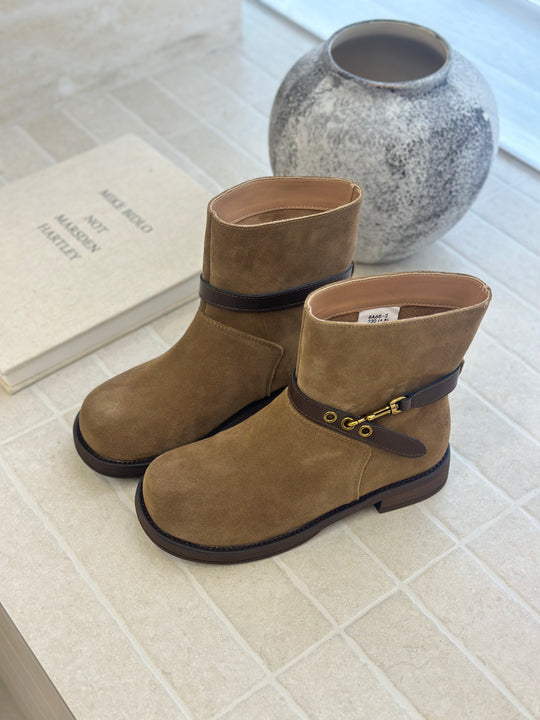 Damen elegante Chelsea Boots mit modischen Schnallen und hochwertiger Wildlederoberfläche R&B