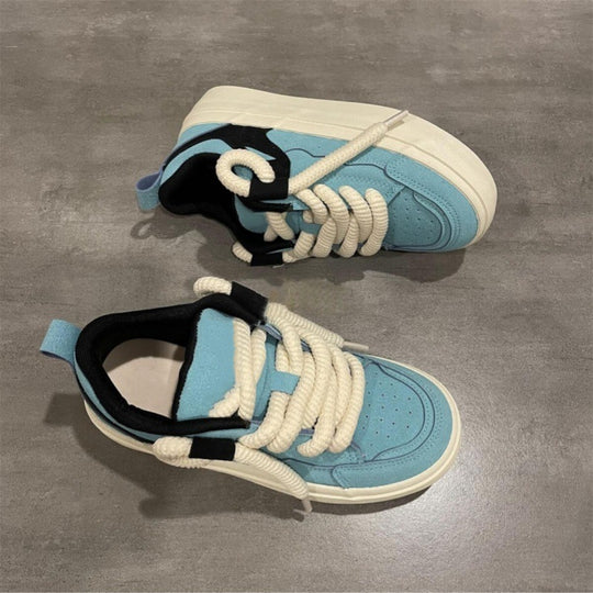 Damen Sneaker im minimalistischen Design mit doppelter Schnürung und gepolsterter Sohle R&B