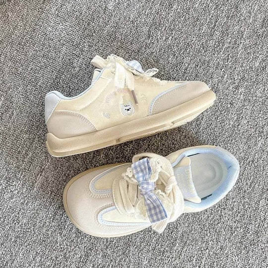 Damen Verspielte Sneakers mit Rüschendetail und bequemer Dämpfung R&B