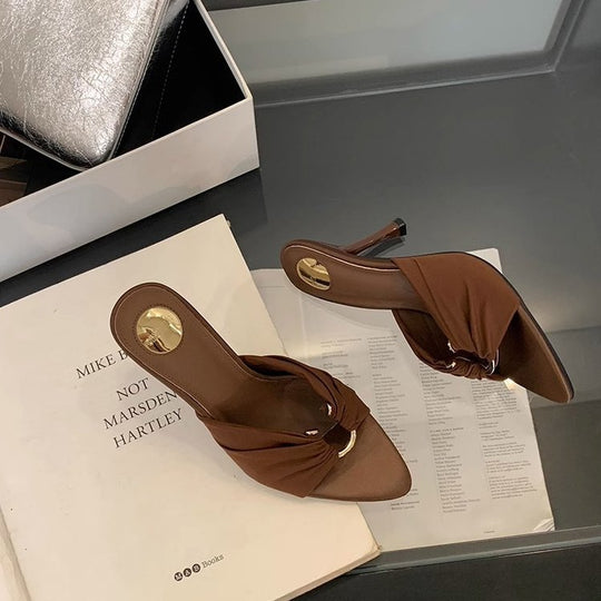 Damen Slingback-Pumps mit raffinierter Faltenapplikation und geschwungenem Absatz R&B