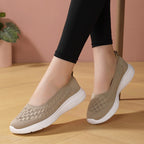 Damen Slip-On Freizeitschuhe mit atmungsaktivem Strickoberteil