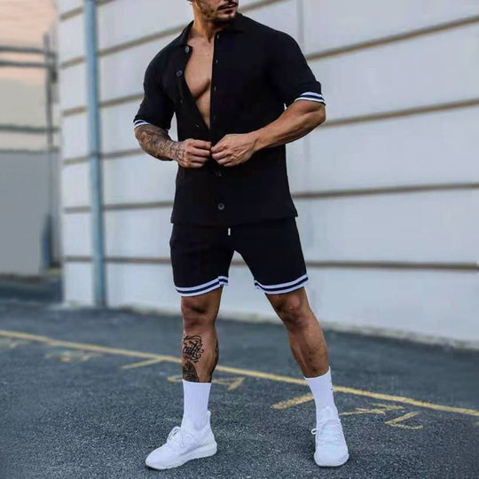 Herren Freizeit-Set mit modernem Kurzarm-Hemd und Short Heidi-Mode