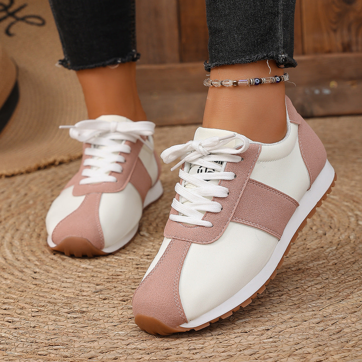Damen Sneakers im sportlichen Retro-Stil mit atmungsaktiver Obermaterialkombination R&B