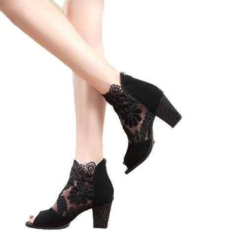Damen Peeptoe-Stiefeletten mit floraler Spitze und elegantem Blockabsatz R&B