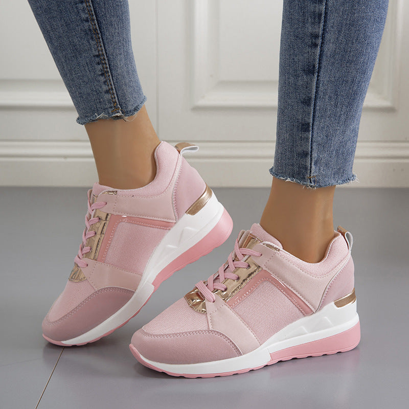 Damen Sportliche Sneakers mit perforierter Oberfläche und modischem Metallic-Detail R&B