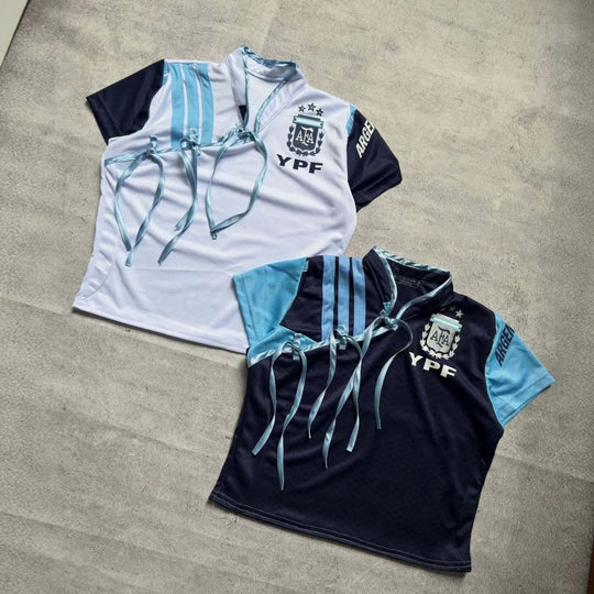 Damen Sport-Trikot mit figurbetontem Schnitt und innovativen Krawatten R&B