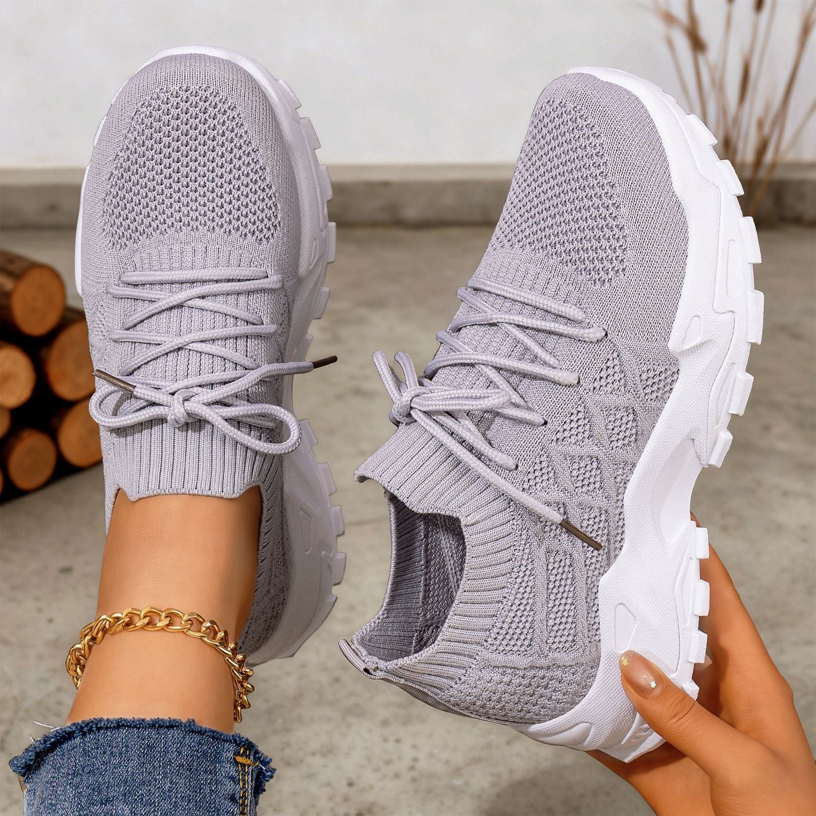 Damen Freizeitsneakers mit atmungsaktivem Strickoberteil und dämpfender Sohle R&B
