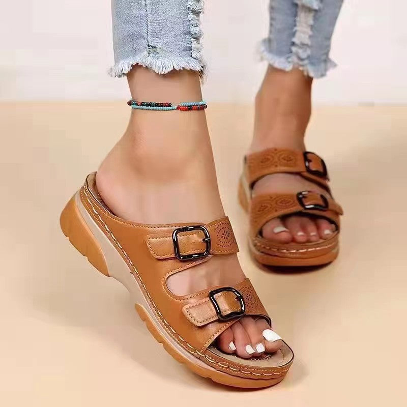 Damen Bequeme Plateausandalen mit verstellbaren Riemen und anatomischer Fußbettgestaltung R&B