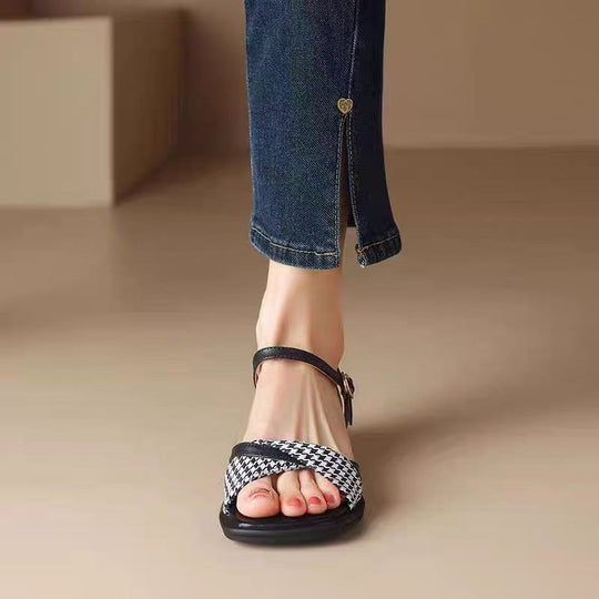 Damen modische Riemchen-Sandalen mit stilvollem Karomuster und komfortablem Blockabsatz R&B