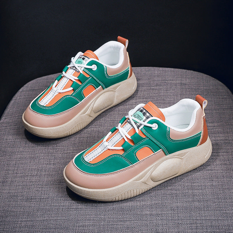 Damen Sneakers im urbanen Retro-Stil mit atmungsaktiver Konstruktion und dämpfender Sohle R&B