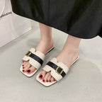 Damen Slide-Sandalen mit modischem Riemendesign und glänzendem Schnallenakzent R&B