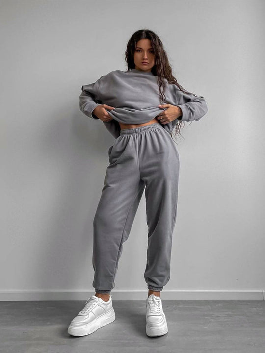 Damen bequemer und trendiger Sweatanzug R&B