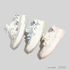 Damen Sneakers mit verspieltem Herzdesign und bequemer Dämpfung