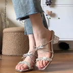Damen Glamouröse Sandalen mit funkelndem Riemen und transparentem Absatz R&B