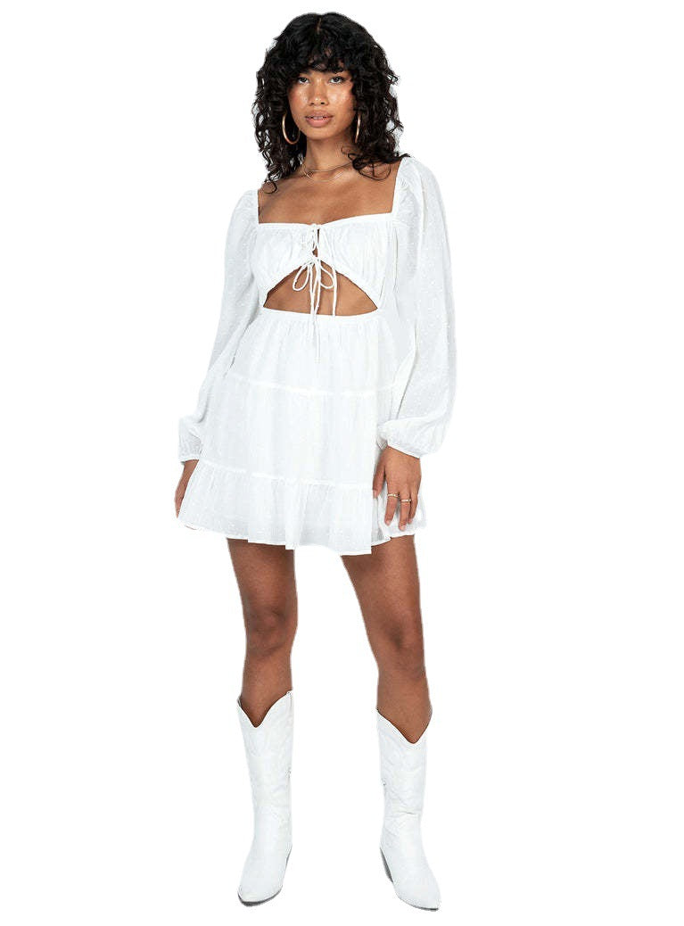 Damen luftiges Minikleid mit Cut-Out und Rüschendetails R&B