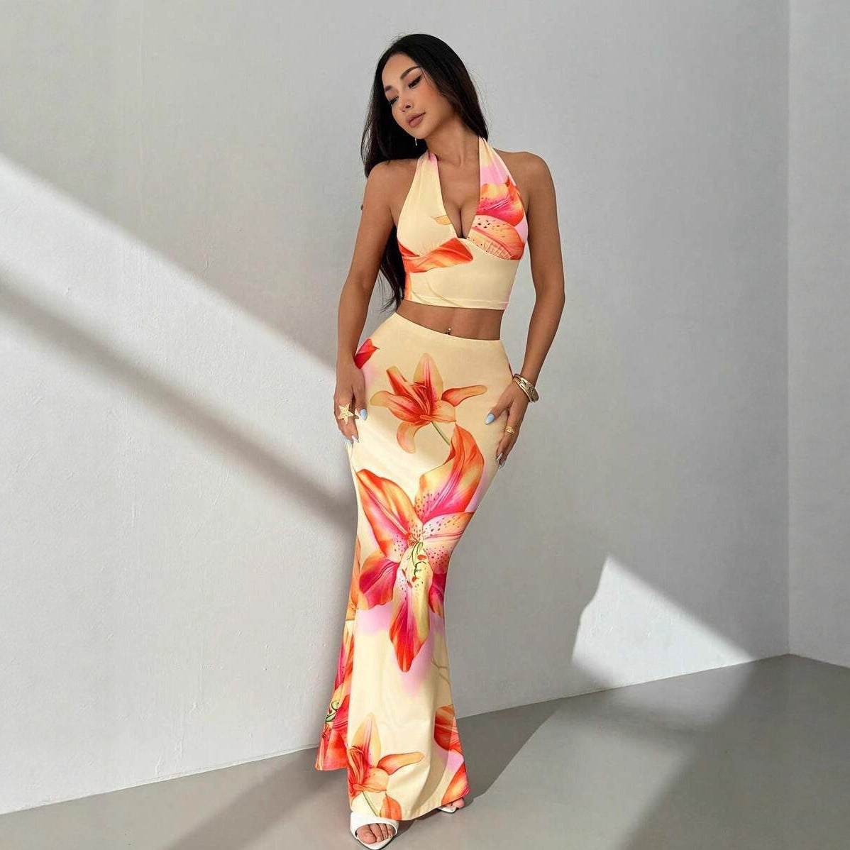 Damen Zweiteiliges Sommeroutfit mit floralem Design und elegantem V-Ausschnitt R&B