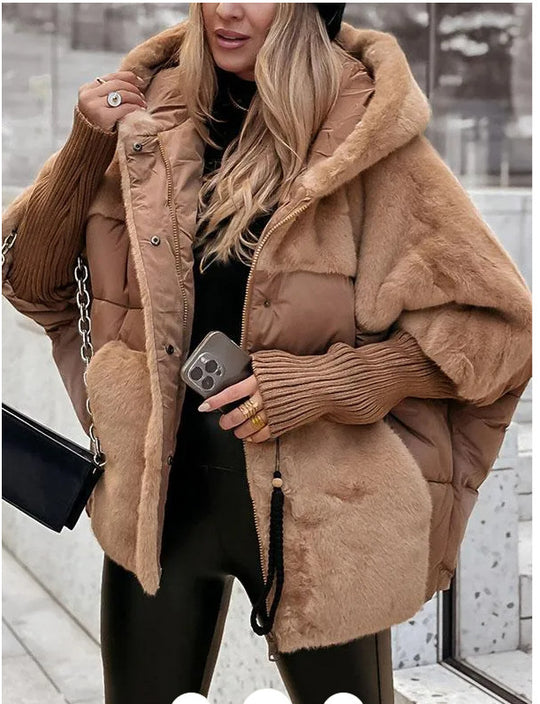 Damen Kuschelige Steppjacke mit abnehmbarer Kapuze und warmem Fleeceeinsatz R&B
