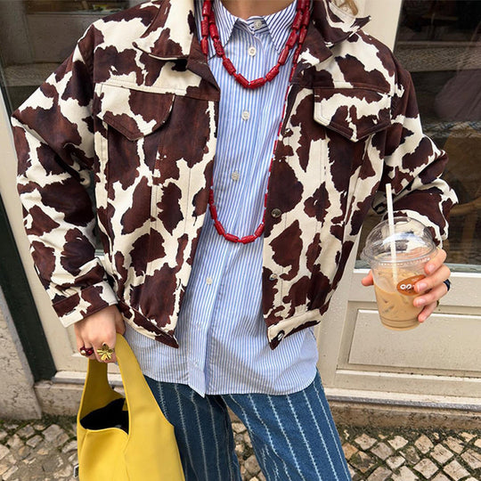 Damen Kunstlederjacke im modernen Cow-Print Design R&B