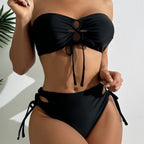 Damen Bandeau-Bikini mit modischen Bindedetails