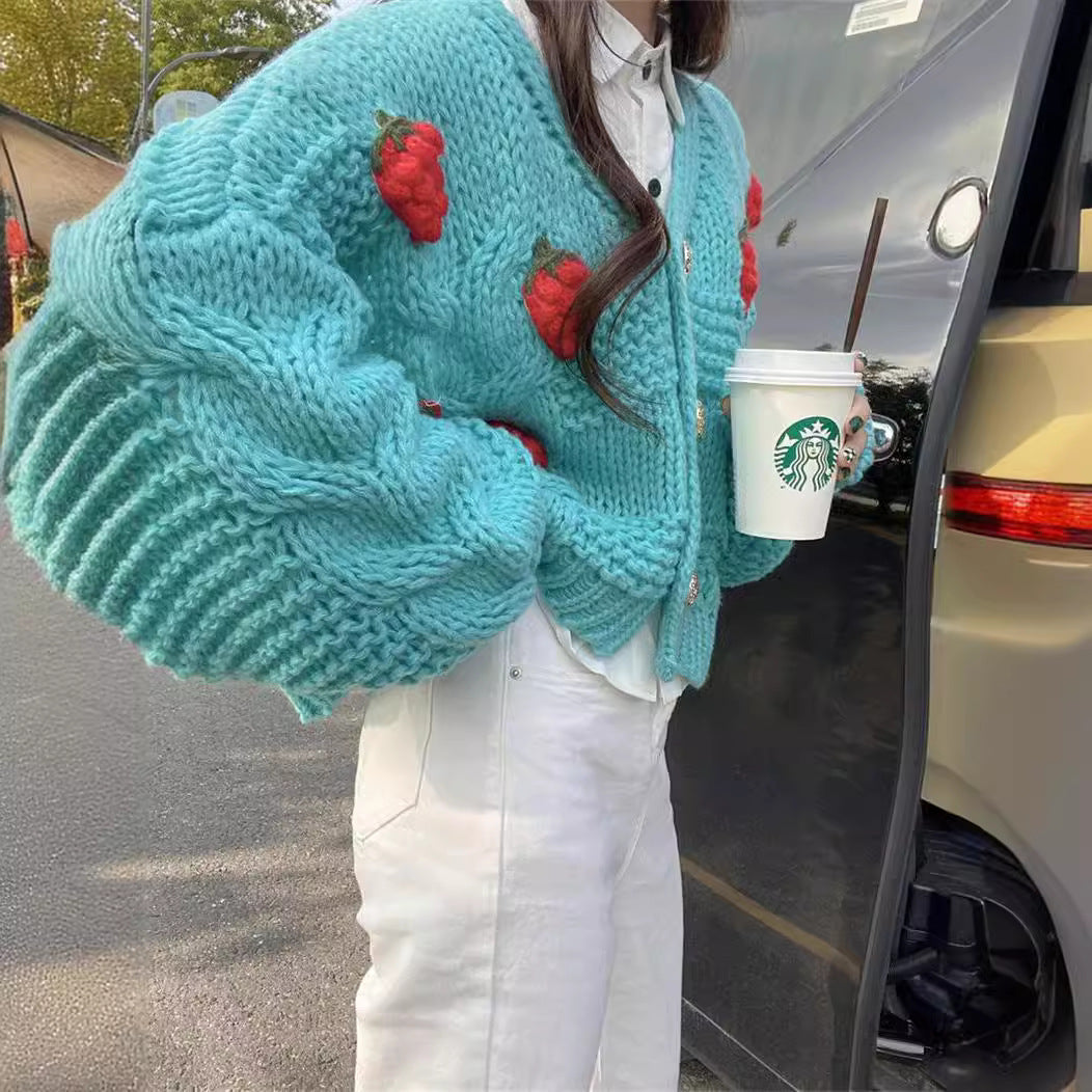 Damen Grober Strickcardigan mit Blumenstickerei und funkelnden Knöpfen R&B