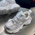 Damen Sportliche Sneakers mit innovativem Dämpfungssystem und atmungsaktiven Materialien R&B