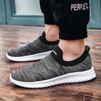 Damen Bequeme Slip-On Freizeitschuhe mit elastischem Strickoberteil R&B