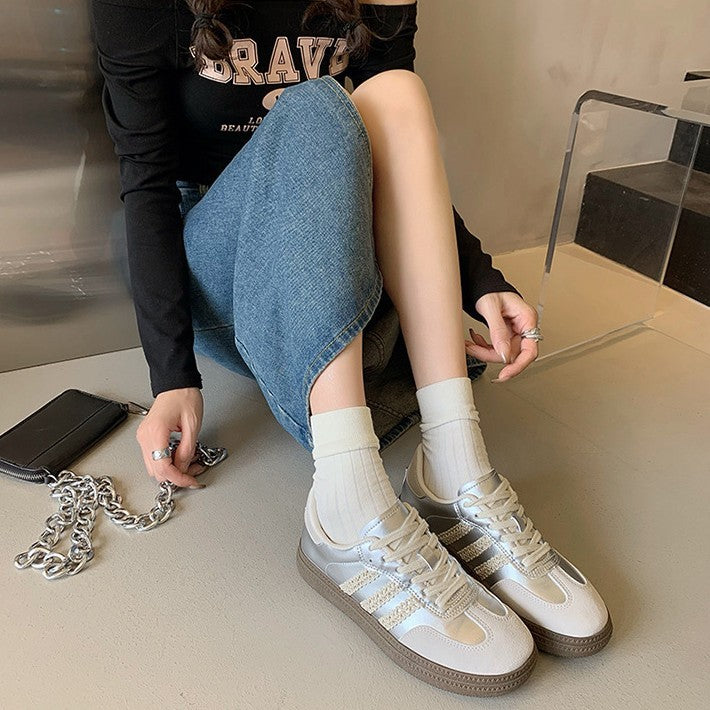 Damen Sportliche Sneakers aus hochwertigem Glattleder mit modischen Akzenten R&B