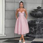 Damen Elegantes Maxikleid mit tailliertem Oberteil und schwingendem Rock EB