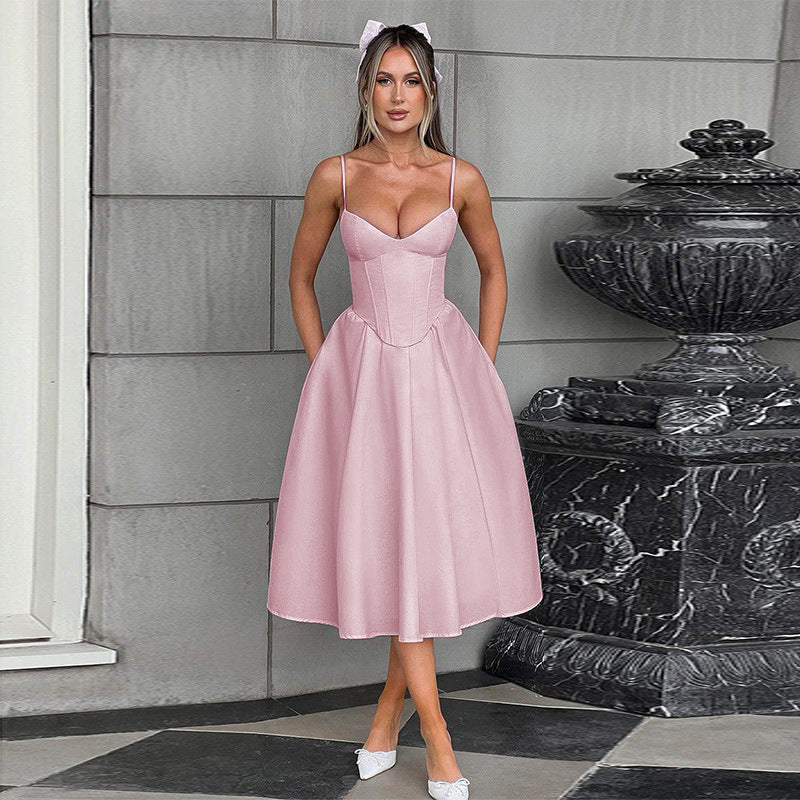 Damen Elegantes Maxikleid mit tailliertem Oberteil und schwingendem Rock EB