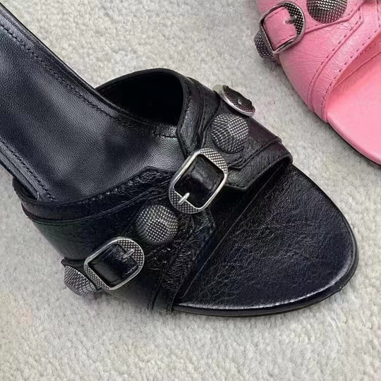 Damen Elegante Slides mit dekorativem Kettendetail R&B