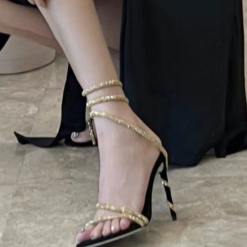 Damen elegante Sandalen mit geschwungenem Riemendesign R&B