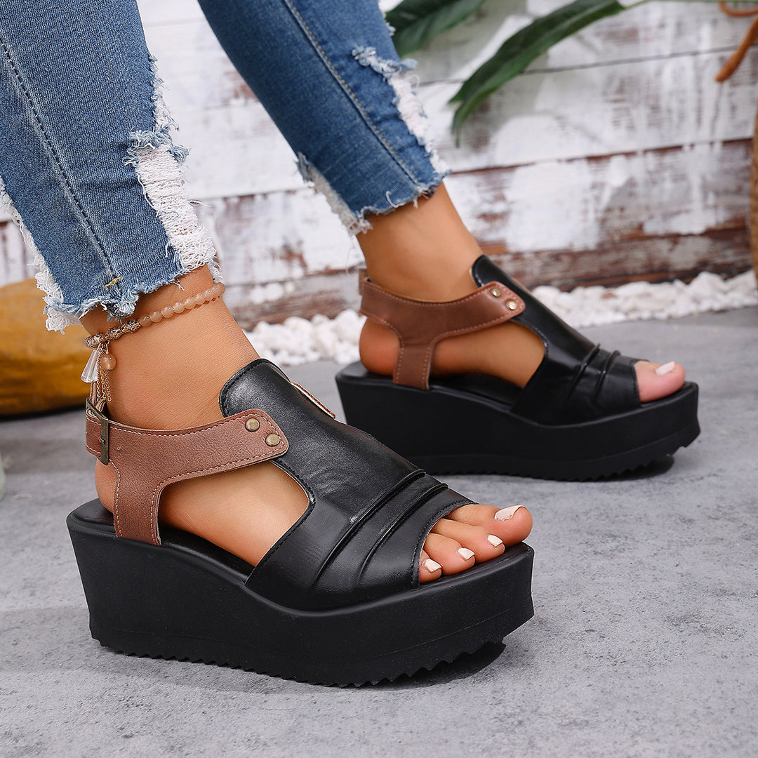 Damen Wedge-Sandalen mit öffnenden Riemen und komfortablem Fußbett R&B