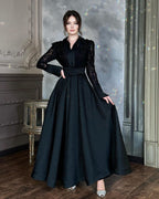 Damen Elegantes Maxikleid mit Spitzenärmeln und Taillengürtel R&B