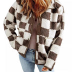 Damen Kuschelige Schafwolljacke mit modernen Karomustern R&B