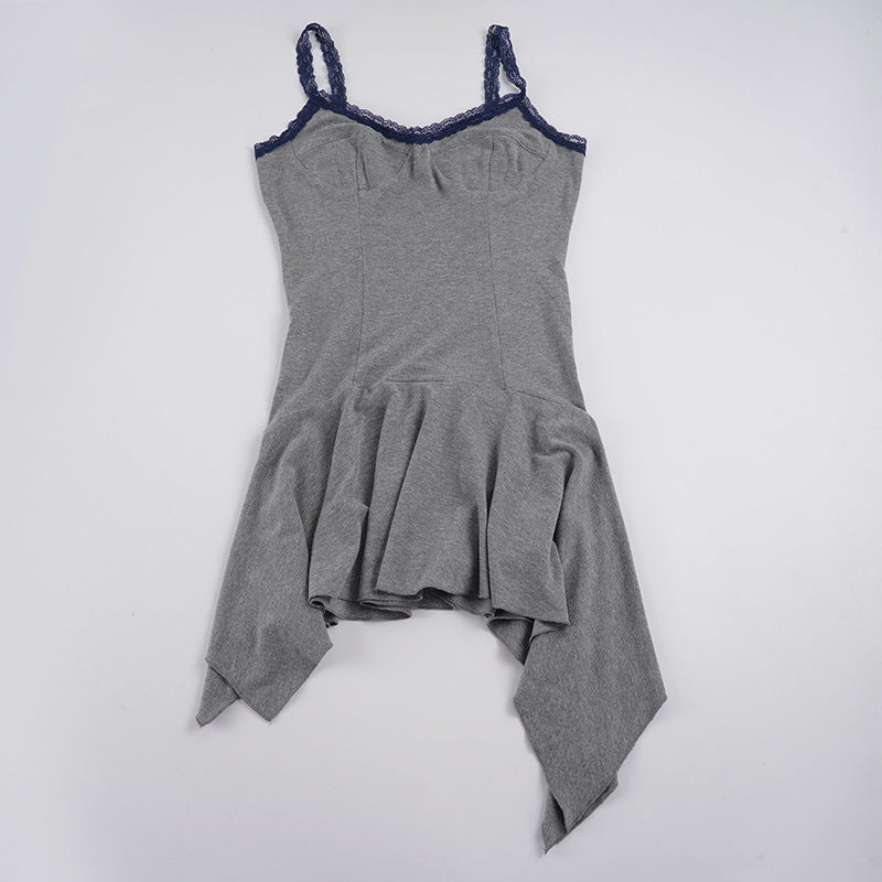 Damen Kleid mit verspieltem asymmetrischem Saum und eleganten Spitzenakzenten R&B