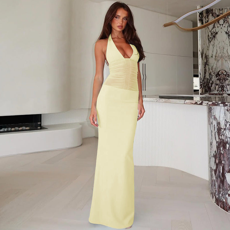 Damen Elegantes langes Kleid mit hochwertiger Drapierung und raffiniertem Halterneck R&B