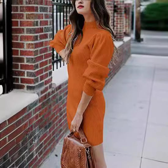 Damen Strickkleid mit hohem Kragen und Puffärmeln R&B