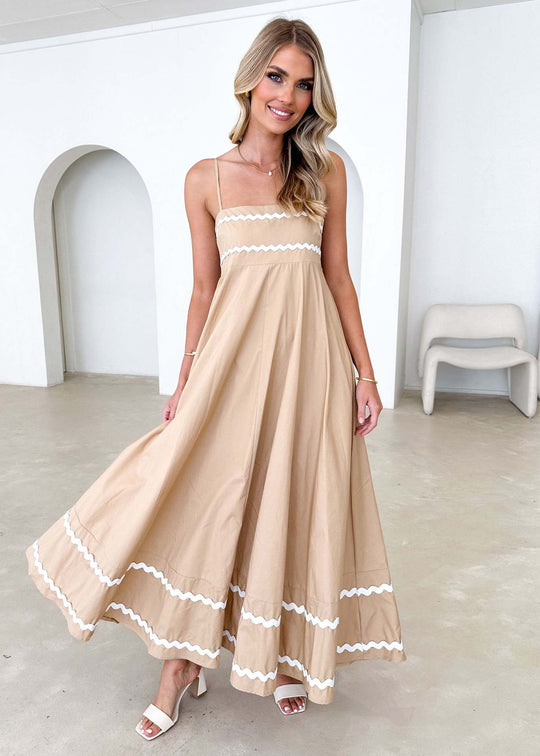 Damen luftiges Langkleid mit zarten Rüschendetails und verstellbaren Spaghettiträgern R&B