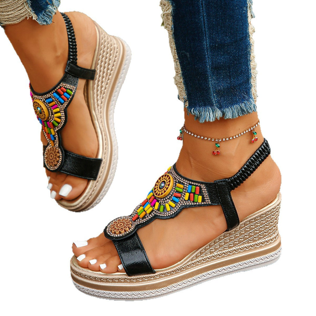Damen Wedge-Sandalen mit buntem Schmuckdesign und komfortablem Fußbett R&B